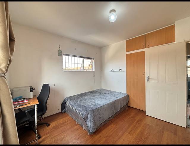 2 BEDROOM APARTMENT TO LET IN MORNINGSIDE